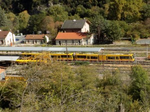 train jaune